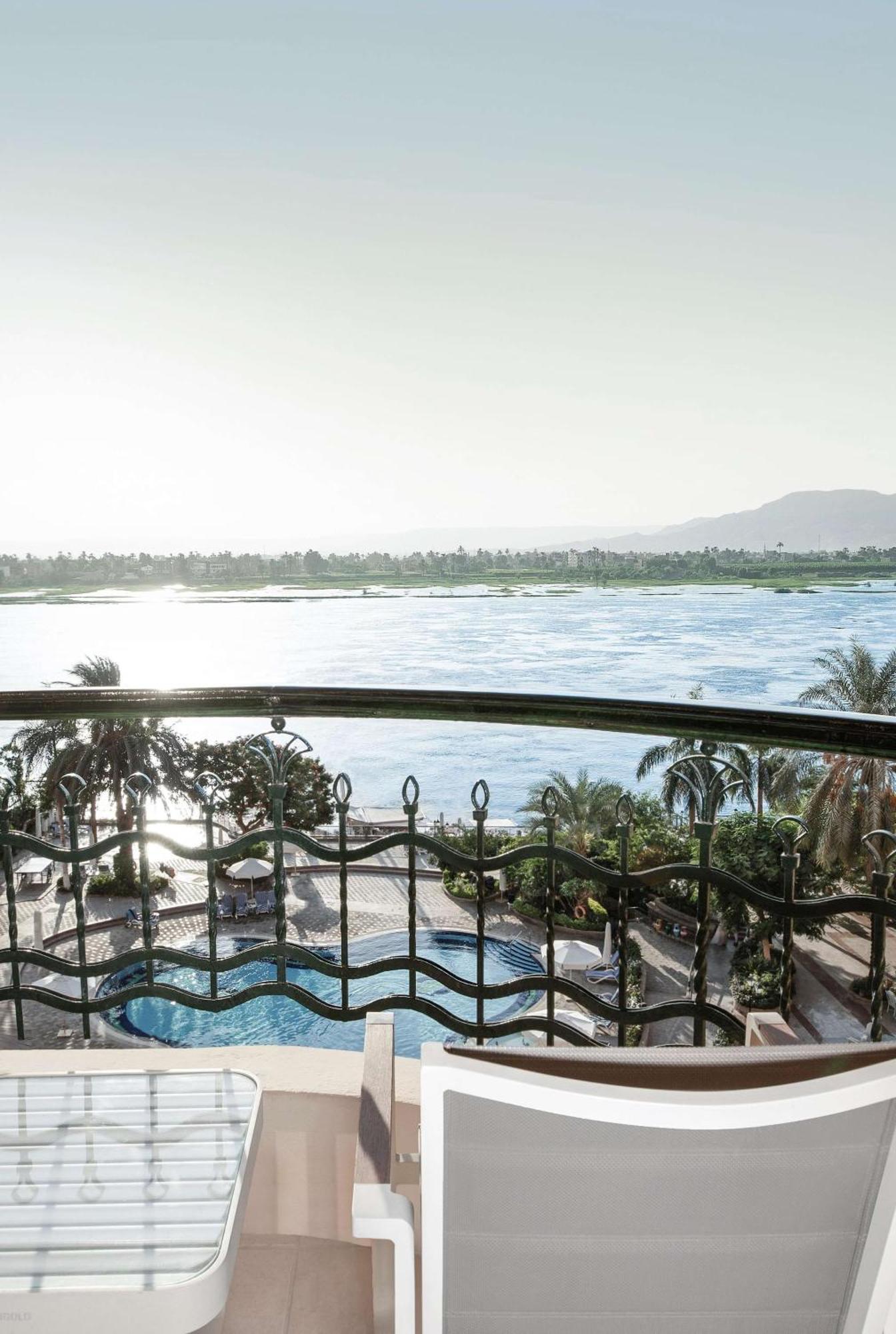 Steigenberger Nile Palace Luxor - Convention Center Esterno foto The Nile River at Luxor